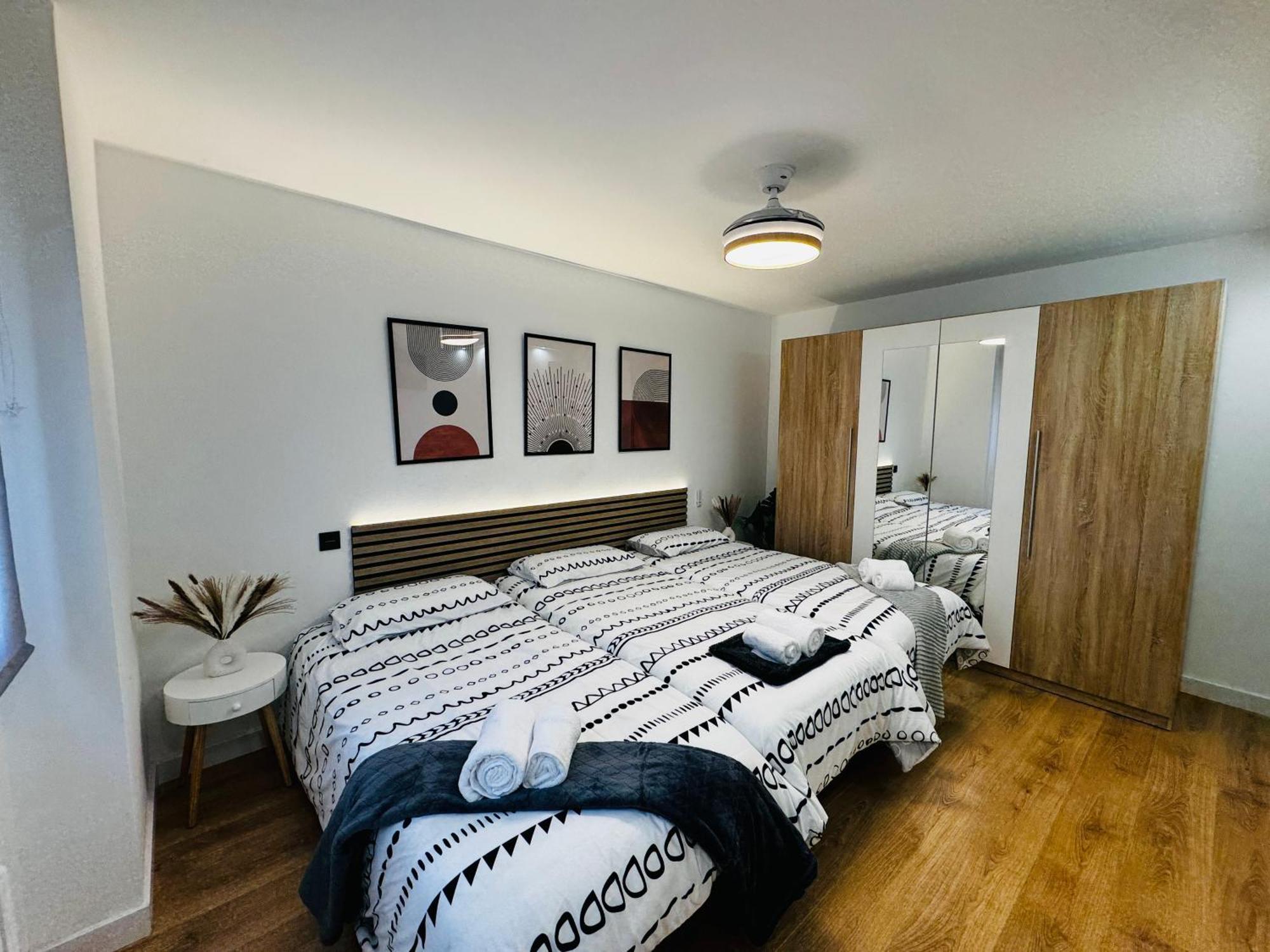 Ferienwohnung La Plaza Del Pilar Saragossa Exterior foto